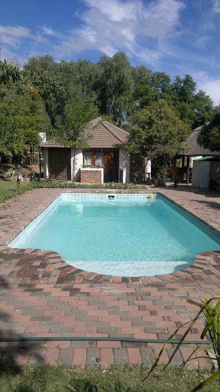 Oasis Shanti Backpackers Oudtshoorn Habitación foto